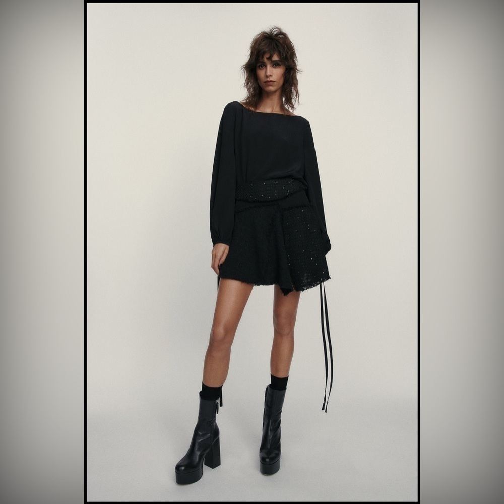 ZARA TEXTURED SKIRT LIMITED EDITION